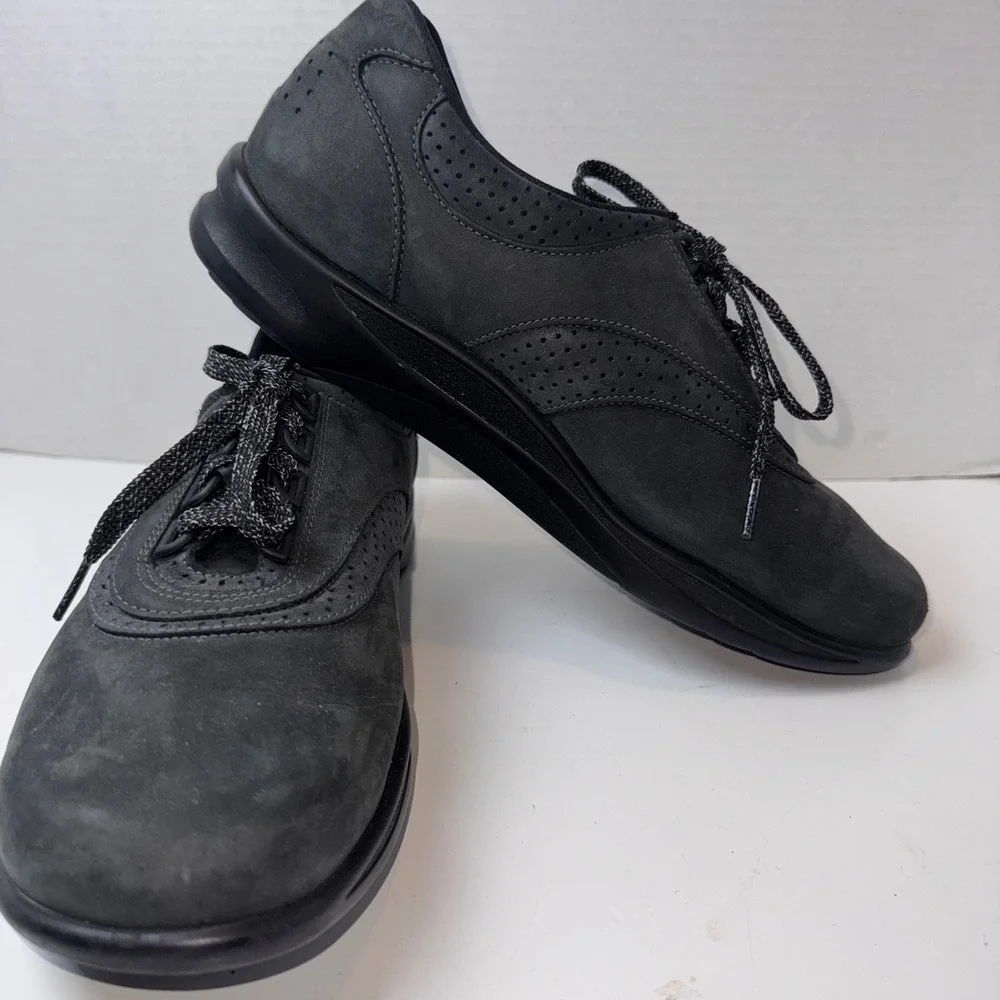 SAS Free Time Walking Shoes Women 9.5 M Charcoal Nubuck Leather Comfort Sneaker